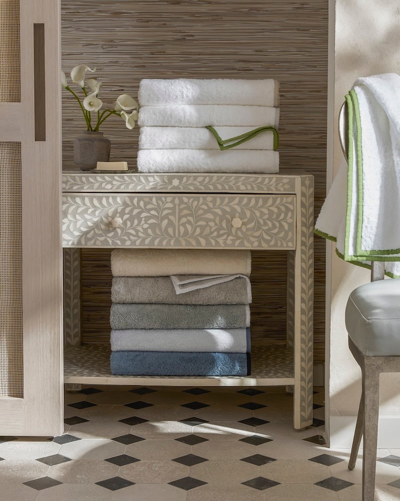 Bath_Enzo_2026_crop3 copy_